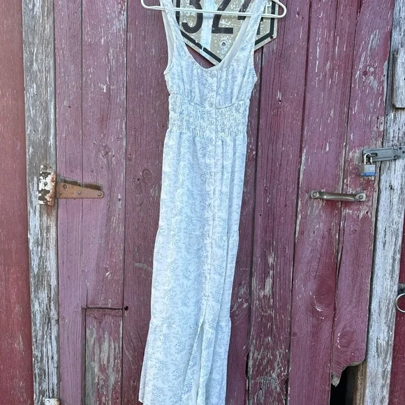 Urban Outfitters dress, like new, worn only once - Picture 3 of 5